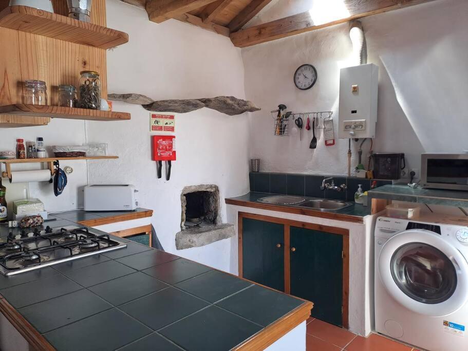 Casita - Your Home In Flores Lajes das Flores エクステリア 写真